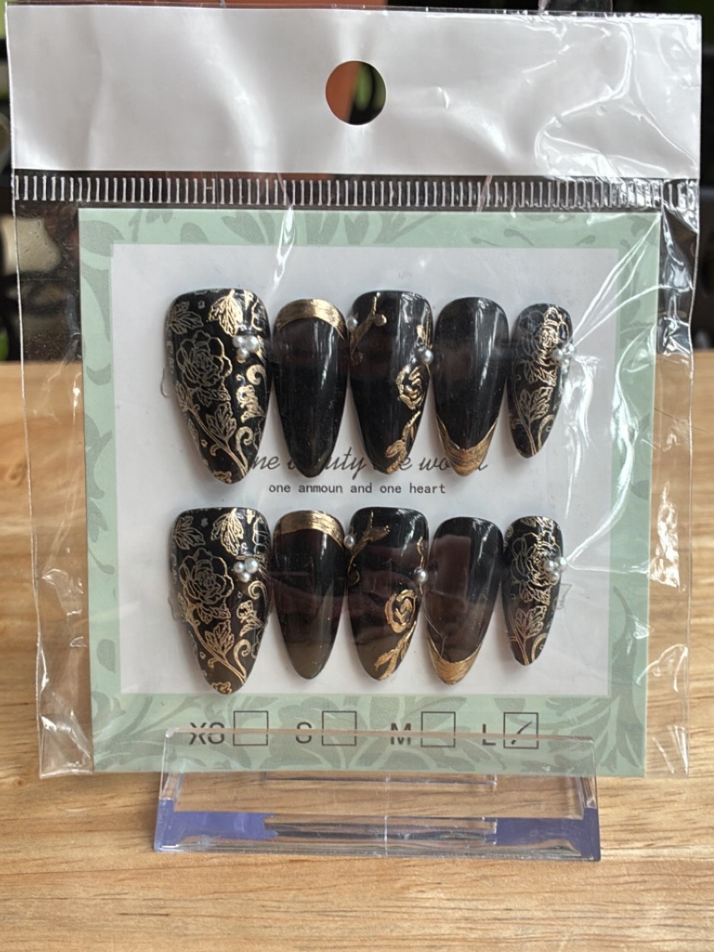 Gothic Gold Floral & Smoky Quartz Press-On Nails Large